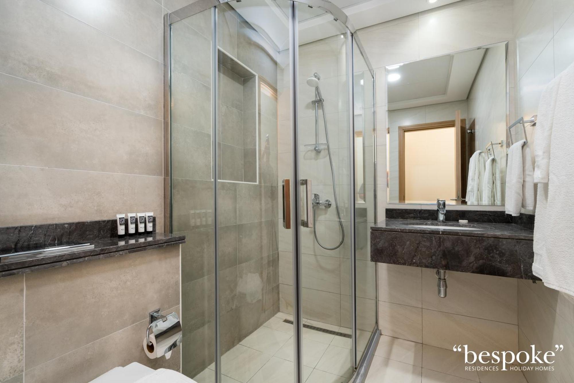 Bespoke - The Bay Residence, Stunning Views Appartement