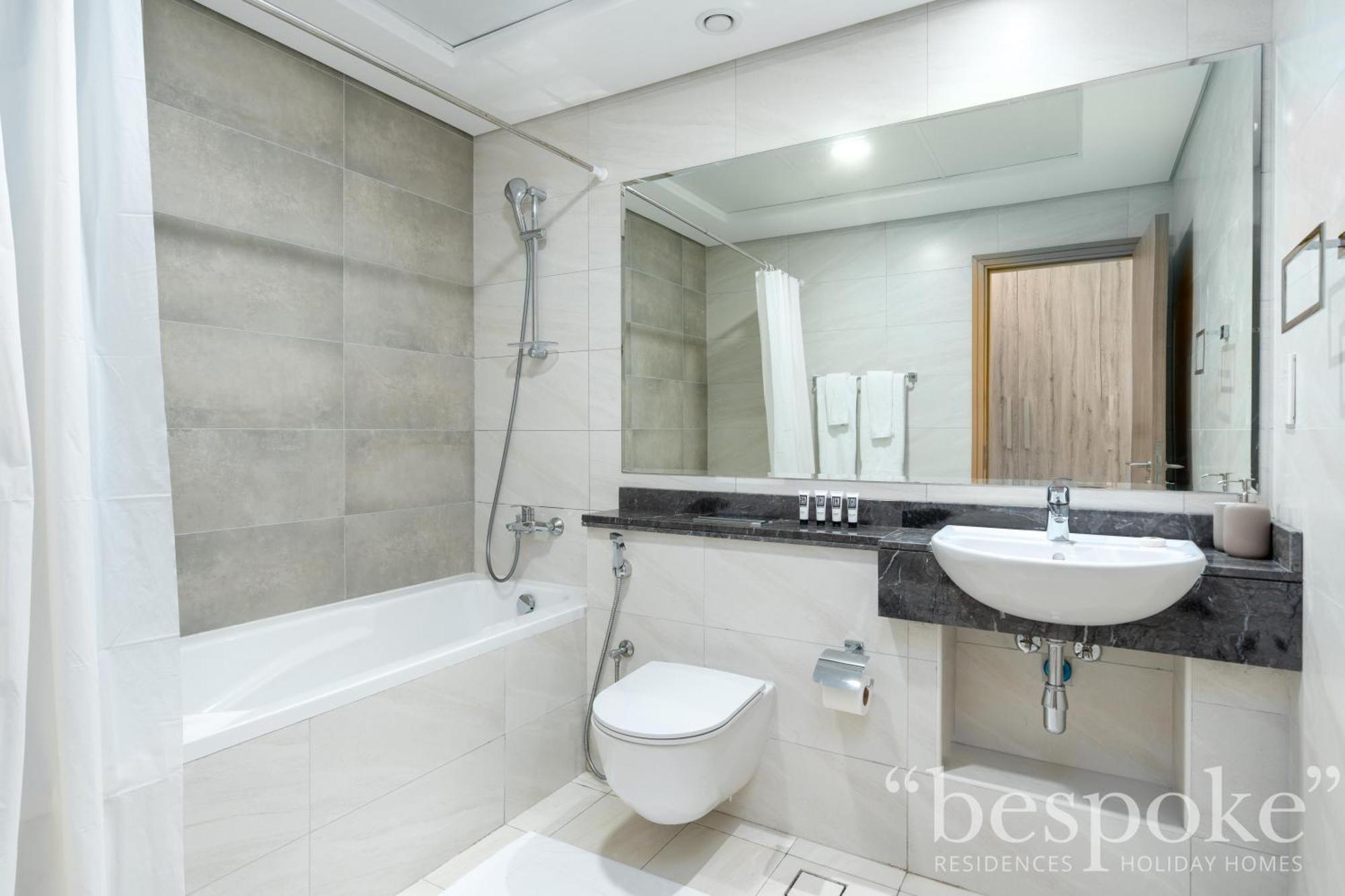 Bespoke - The Bay Residence, Stunning Views Appartement
