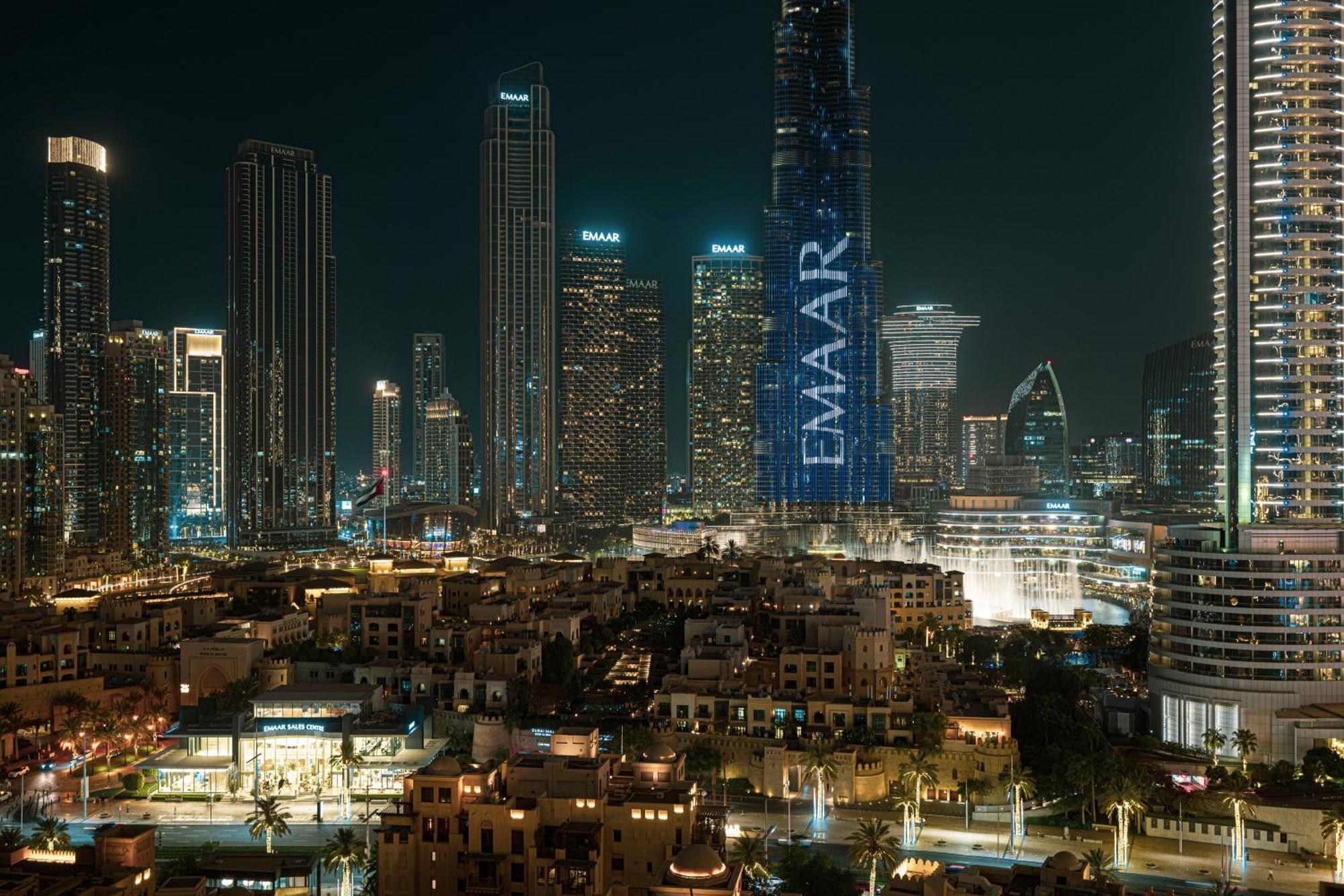 Apartamento 5 Minute Walk To The Fountains! Full Burj Khalifa View! 5-star Pool & Gym! *