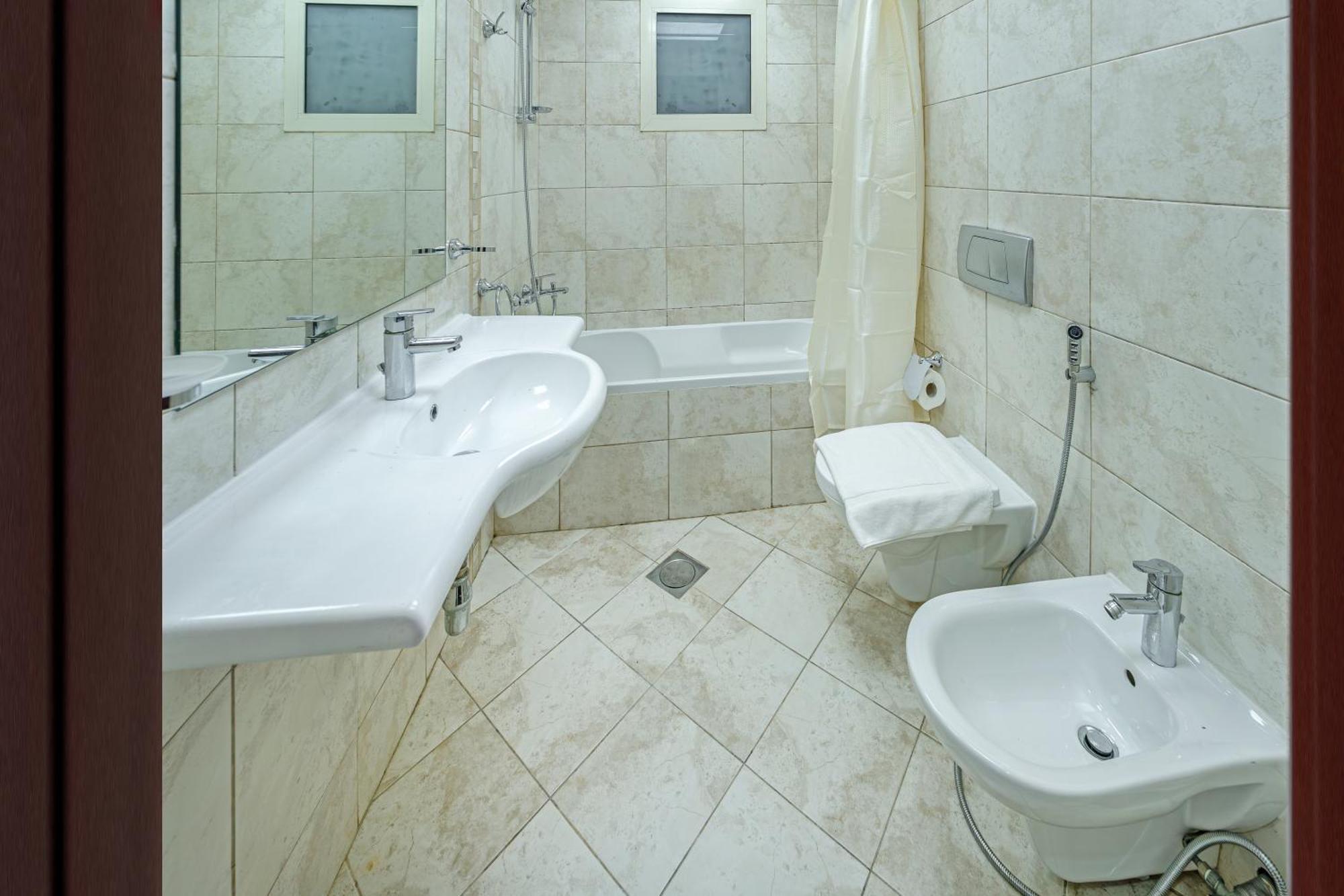 Savis Homes- Modern & Stylish Marina View Appartement Dubaï