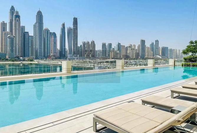 Amazing Brand New 1br With Private Access
