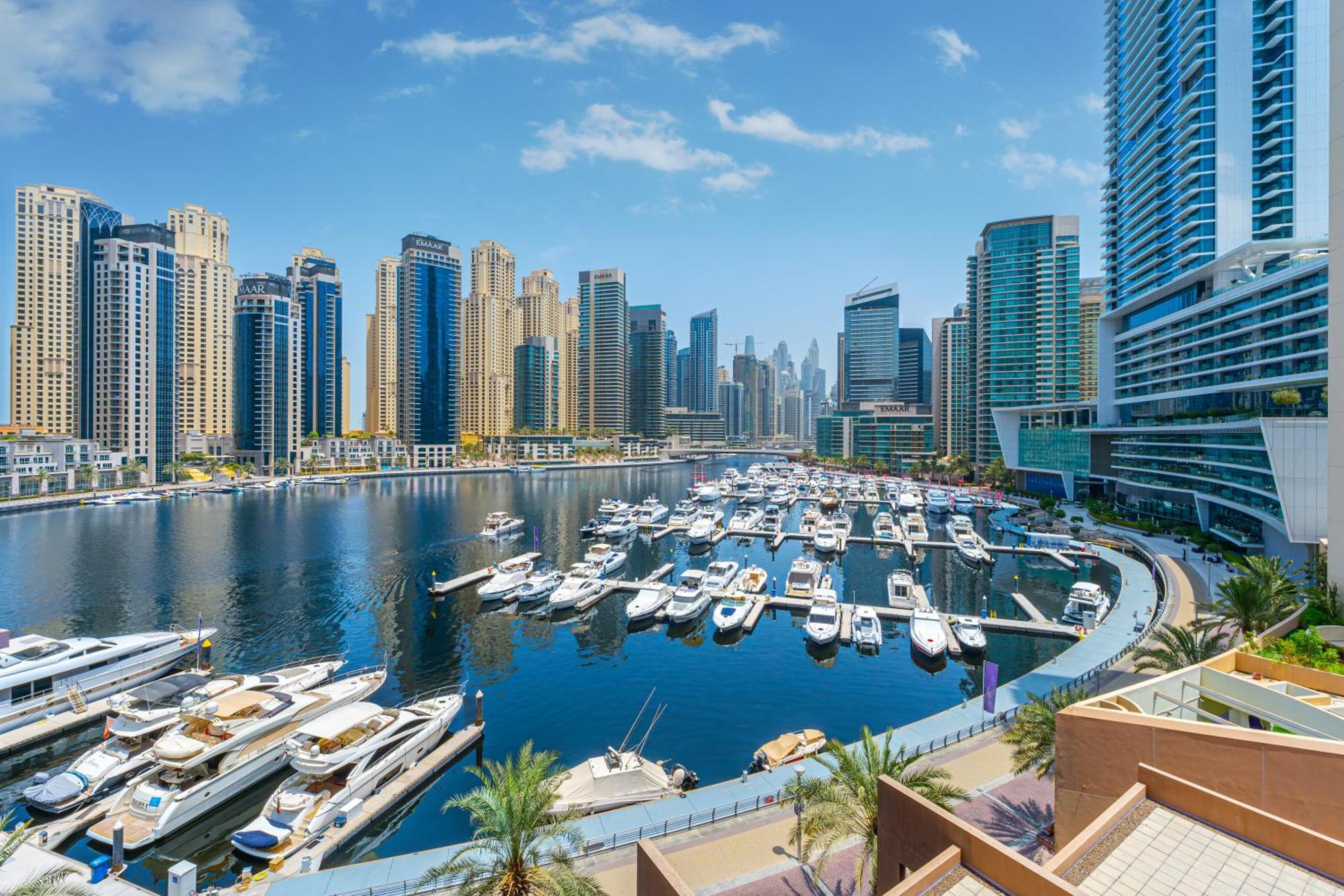 Savis Homes- Modern & Stylish Marina View