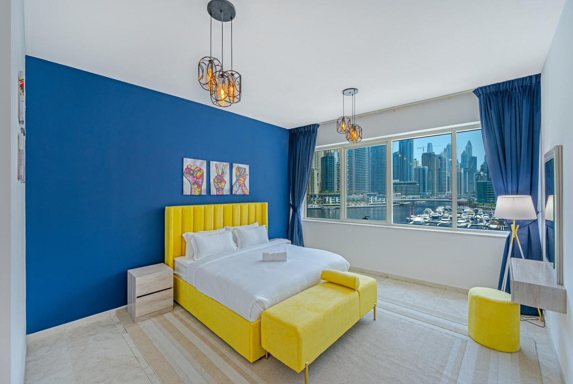 Savis Homes- Modern & Stylish Marina View Appartement *