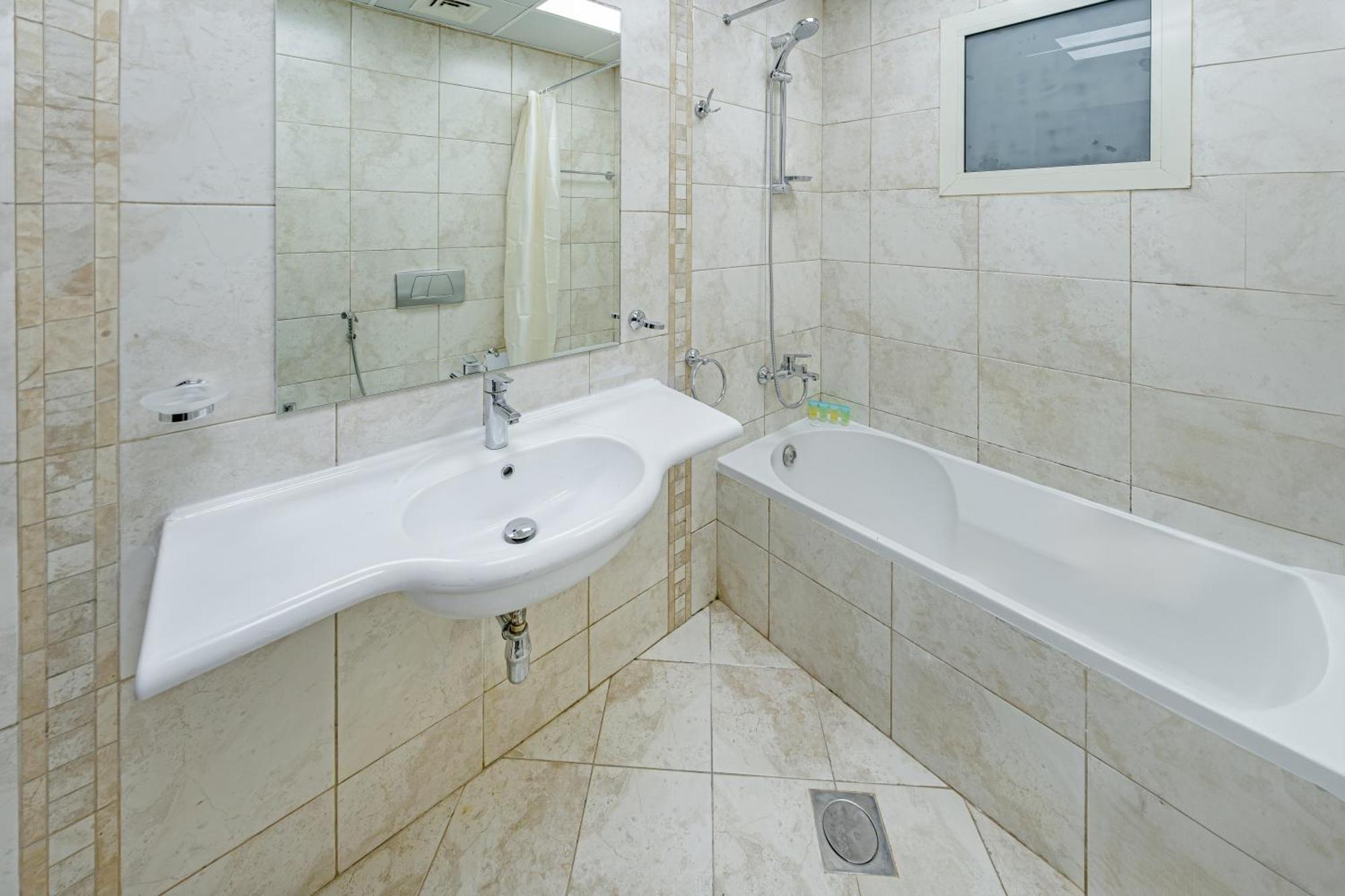 Savis Homes- Modern & Stylish Marina View Appartement Dubaï