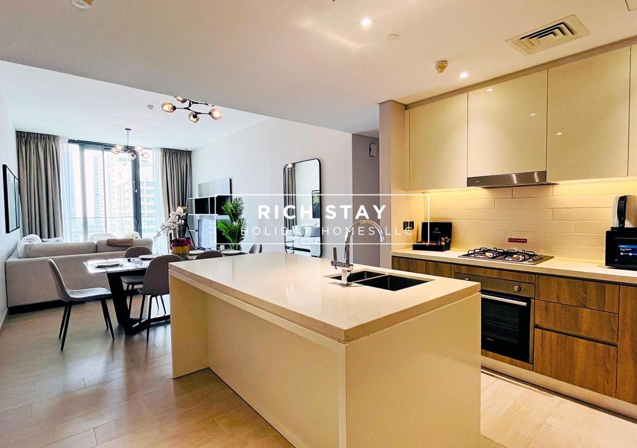 Glamorous 2br In Liv Residences, Marina * Dubai