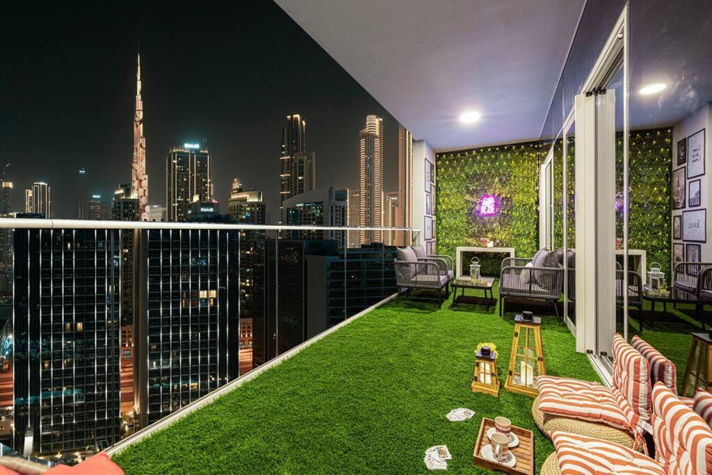 Appartement Gorgeous 2br With Full Burj Khalifa View, 5 Mins From Mall *