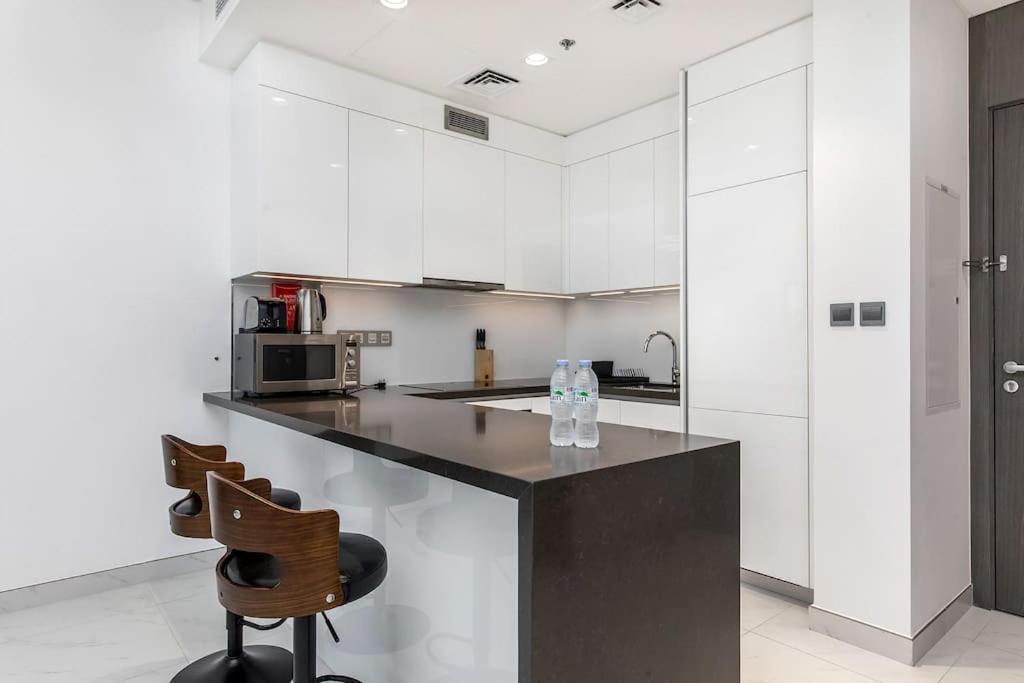 Aesthetic 1br Chrystal Lagoon * Dubaï