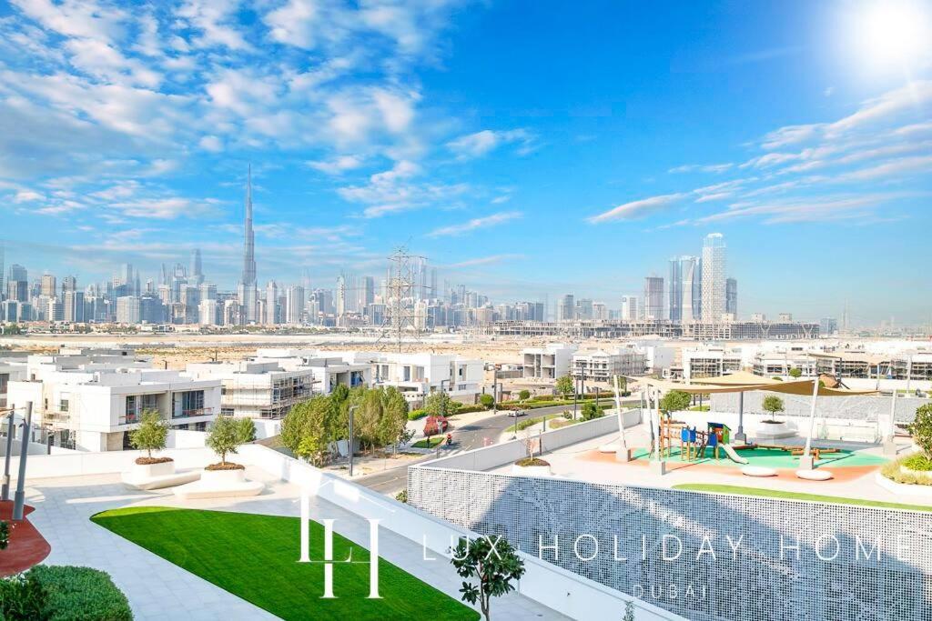 Lux The Burj Khalifa Lagoon View 2 Appartamento *