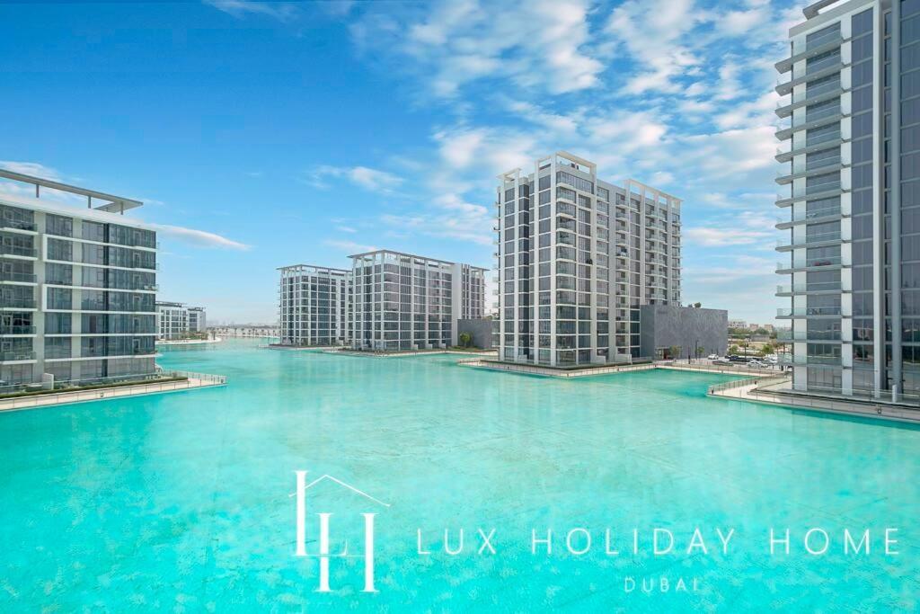 Lux The Burj Khalifa Lagoon View 2 Appartamento *