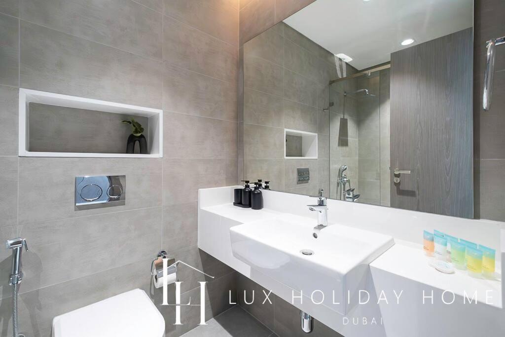 Appartamento Lux The Burj Khalifa Lagoon View 2 *