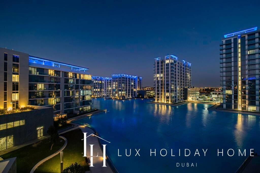 Lux The Burj Khalifa Lagoon View 2 Appartamento *
