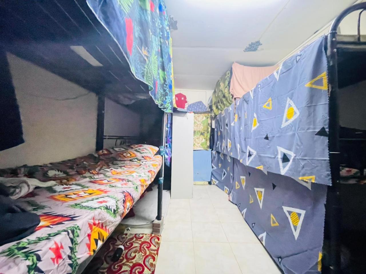 Begpacker Hostal Dormitory *