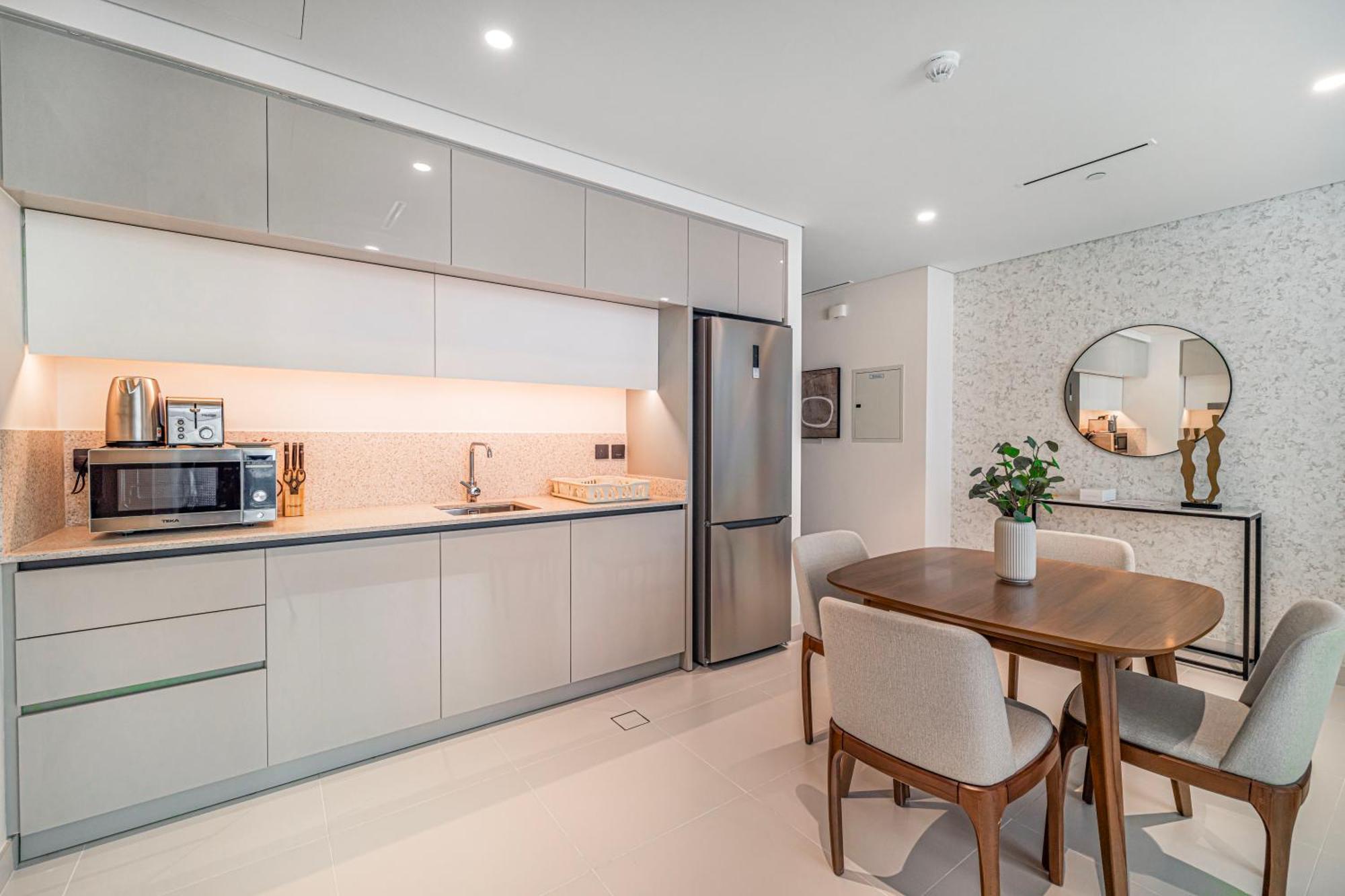 Amazing Brand New 1br With Private Access Appartement *