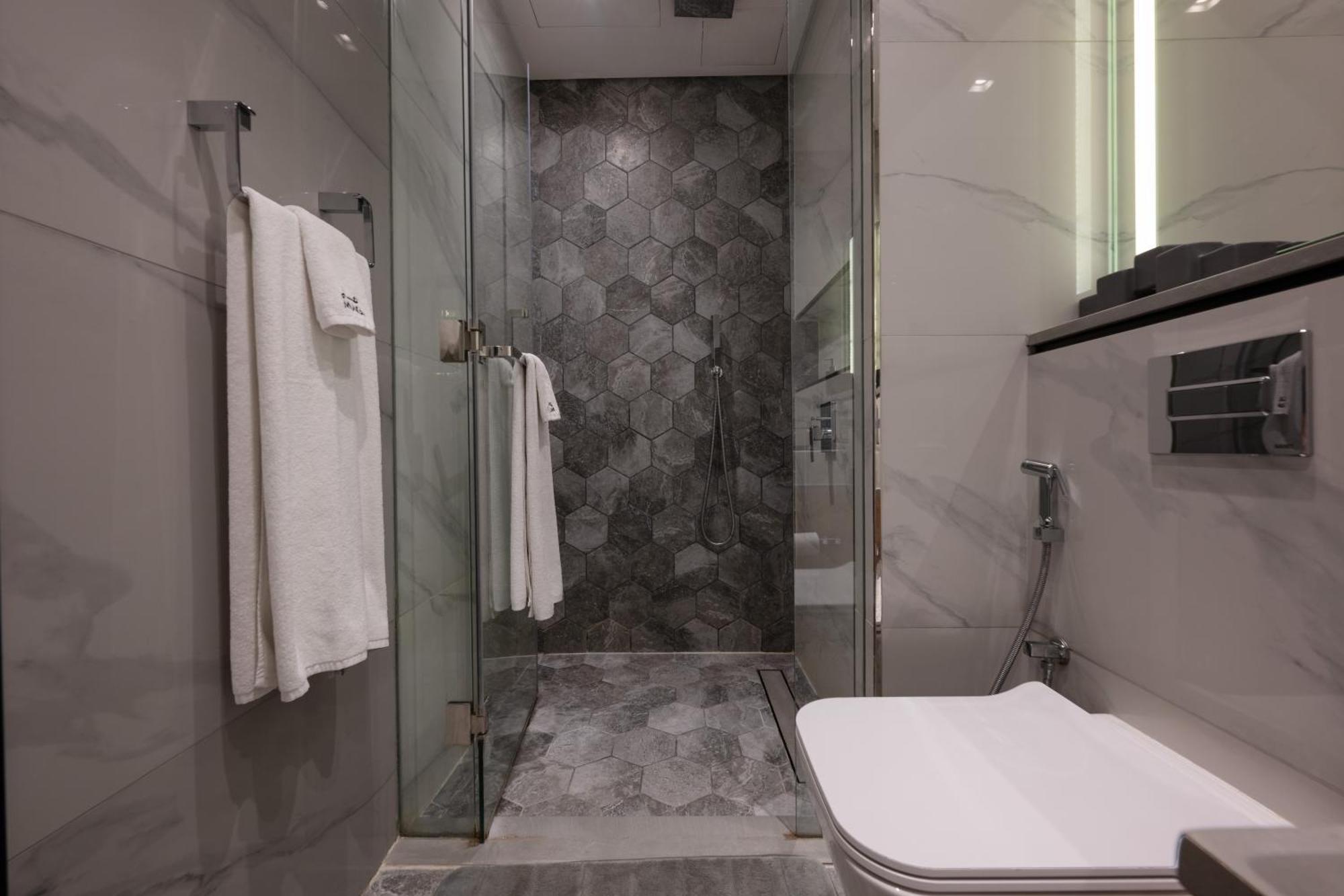 An Exquisite Apartment, 5mins To Mall Lägenhet