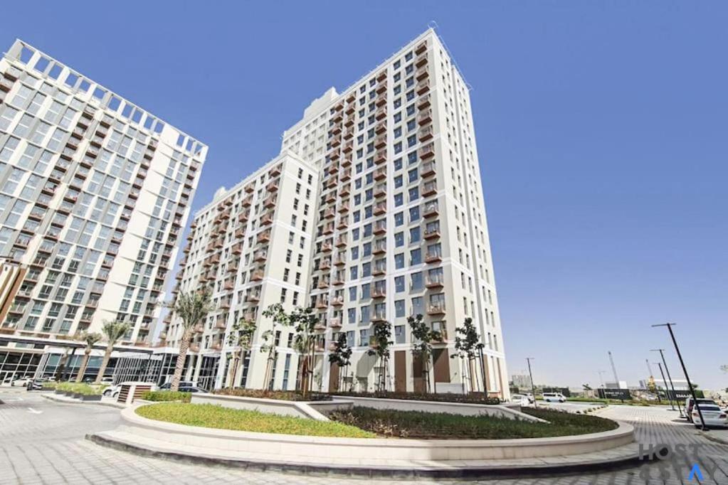Minimalist 2br In Hills Appartement Dubaï