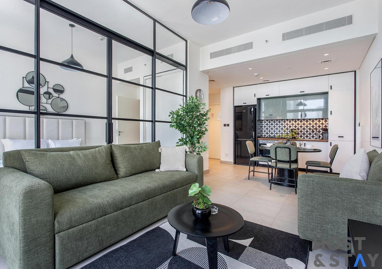 Chic Urban 2br At Collective 2 Dubai