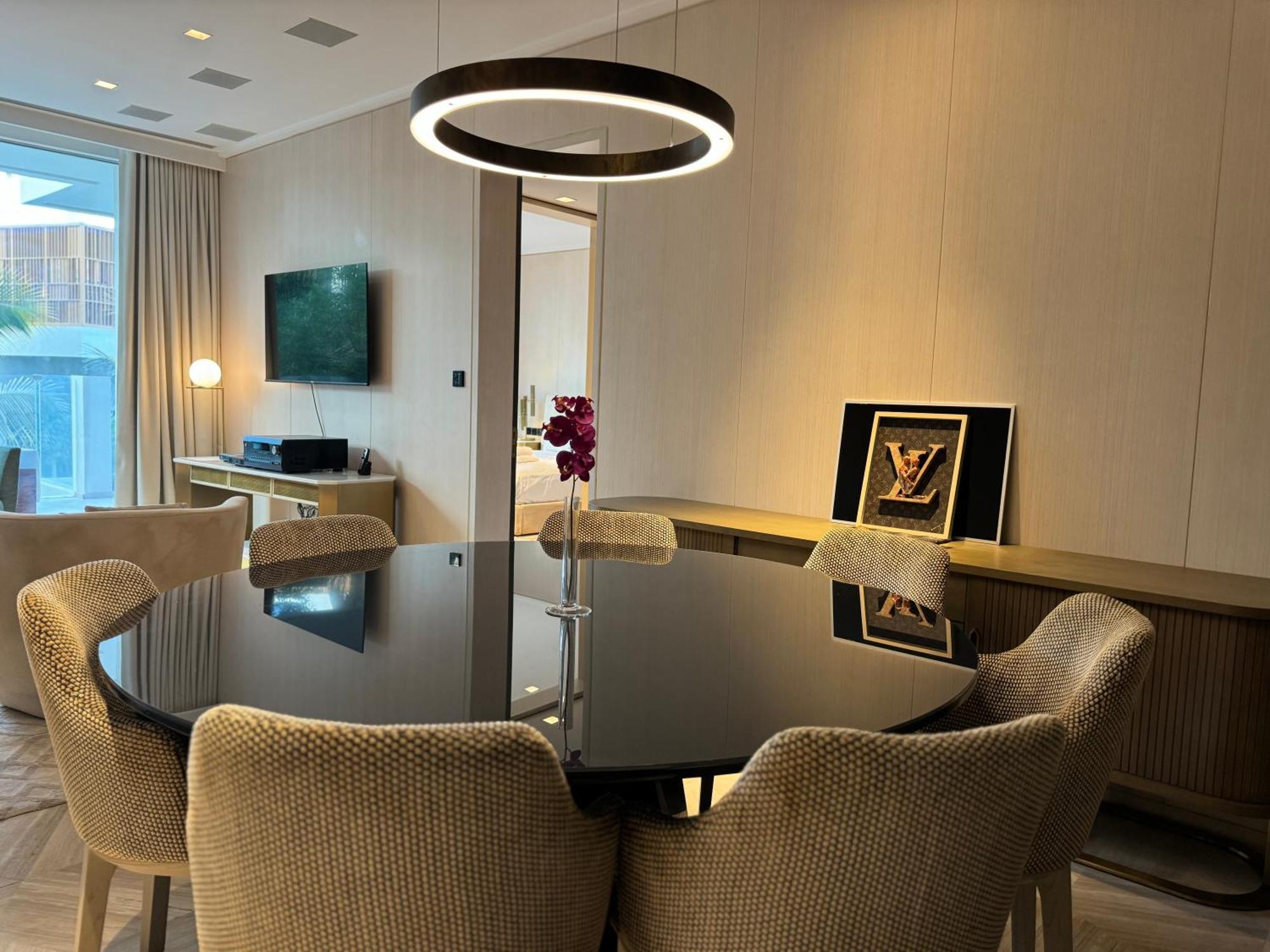 Apartment Ashri Hh In Five Palm Jumeriah Dubai