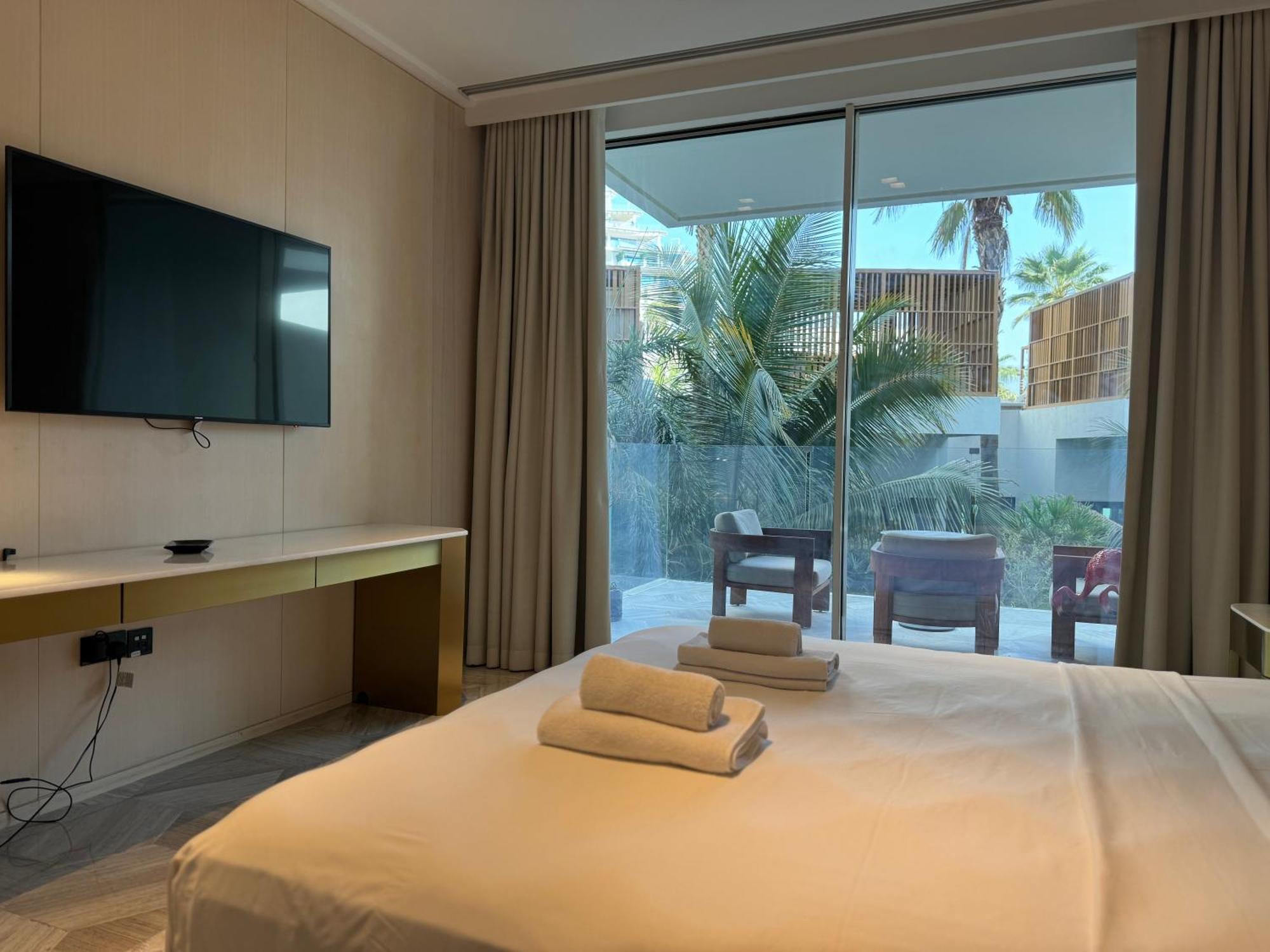 Apartment Ashri Hh In Five Palm Jumeriah Dubai