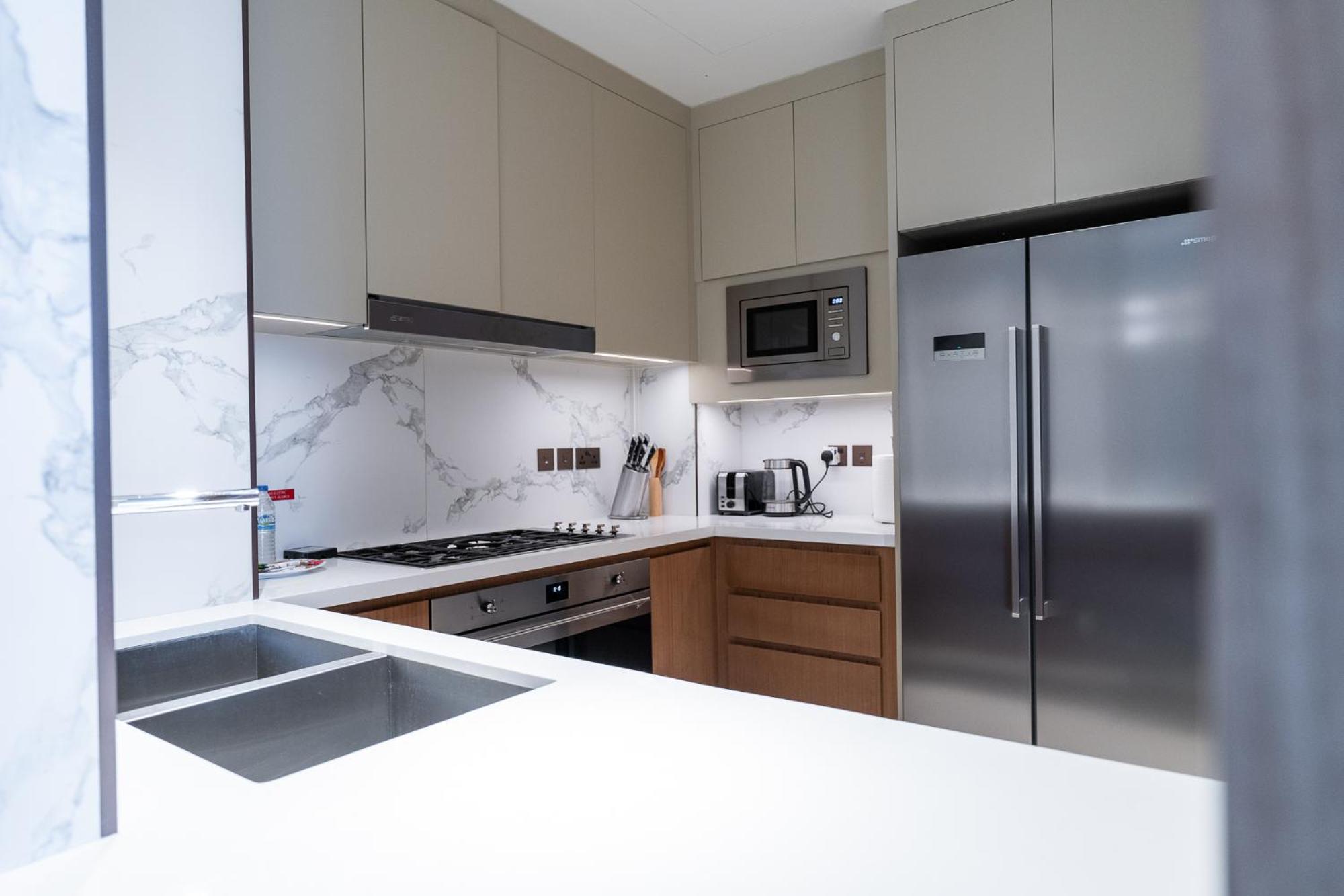 Apartemen Address Residences Opera - Burj Khalifa Views 2 & 3-bedroom 1 Minute Walk To Burj Khalifa, Mall, Fountain By Heaven Crest *