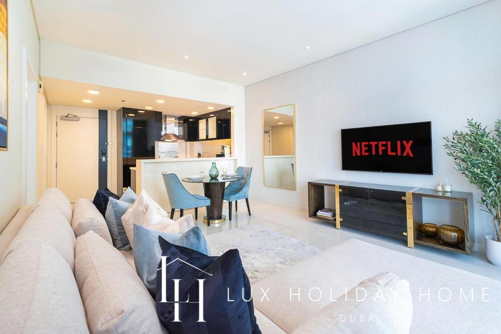 Apartment Lux The Bays Edge Canal View Dubai