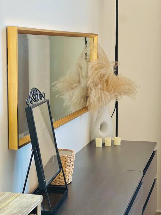 Appartement Waves - Stylish 1br In Jvc With Balcony & Pool Dubaï