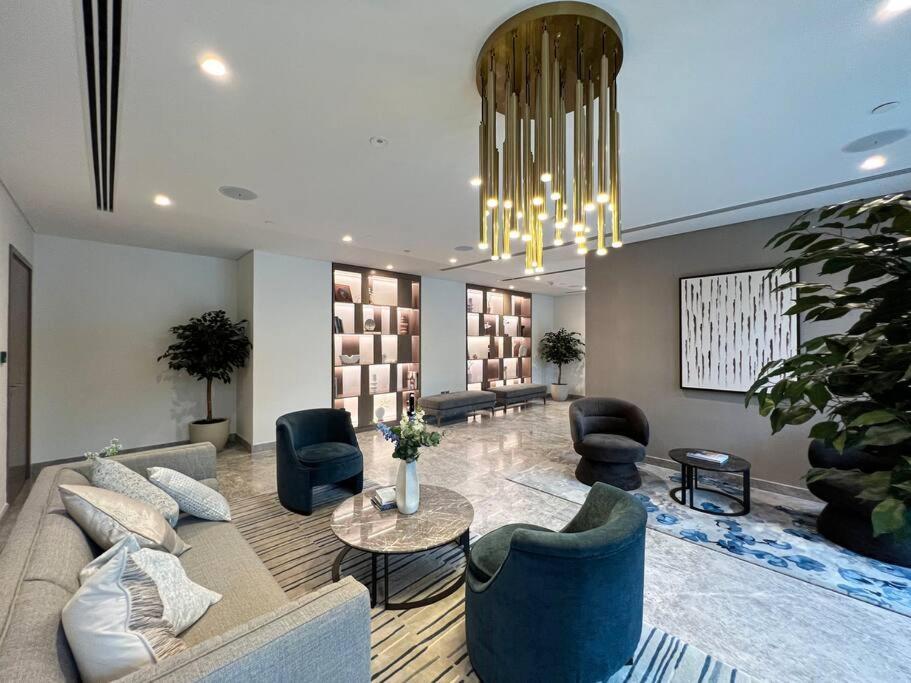 2 Bedroom Luxury Full Burj Views Dubái
