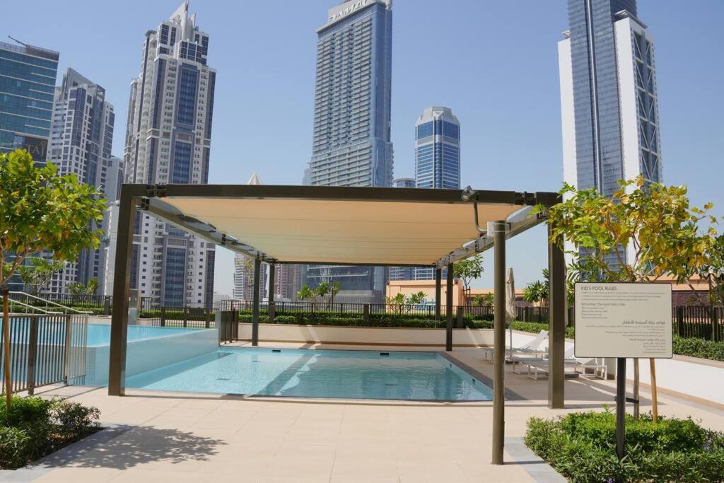 Luxury Downtown Burj Khalifa & Fountain View