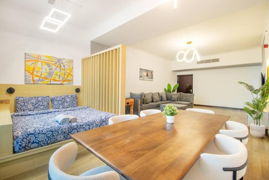 Spacious & Stylish 3 Bedroom W Mesmerizing Marina View Appartement Dubaï