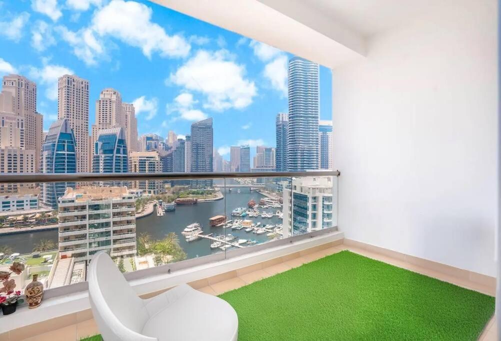 Appartamento Spacious & Stylish 3 Bedroom W Mesmerizing Marina View Dubai