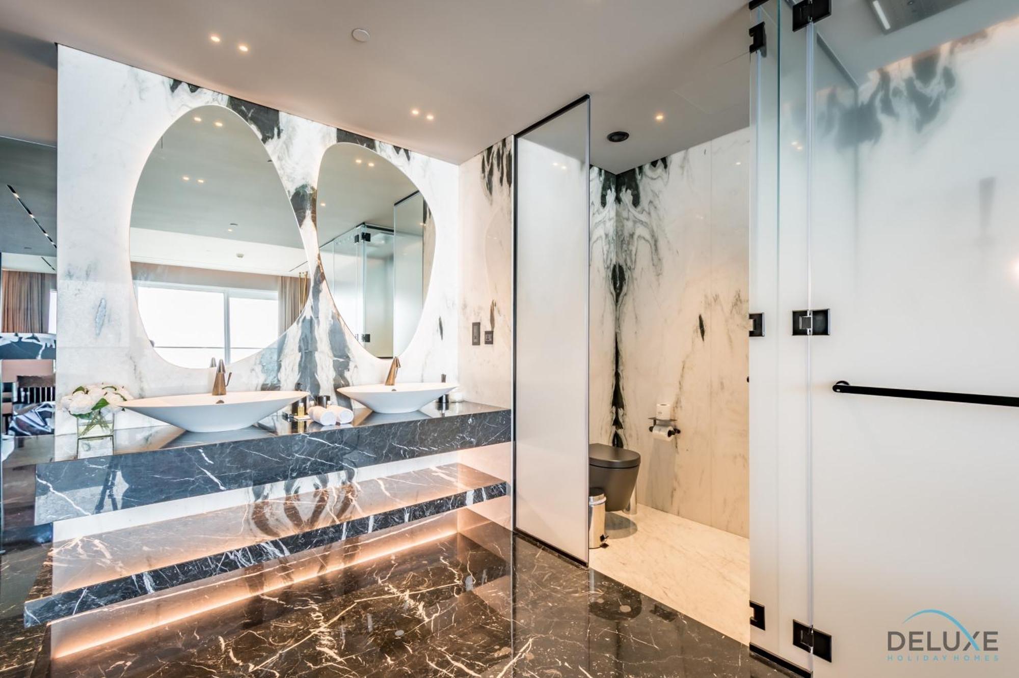 Appartement Picturesque 3br With Assistant In The One Jbr By Deluxe Homes Dubaï
