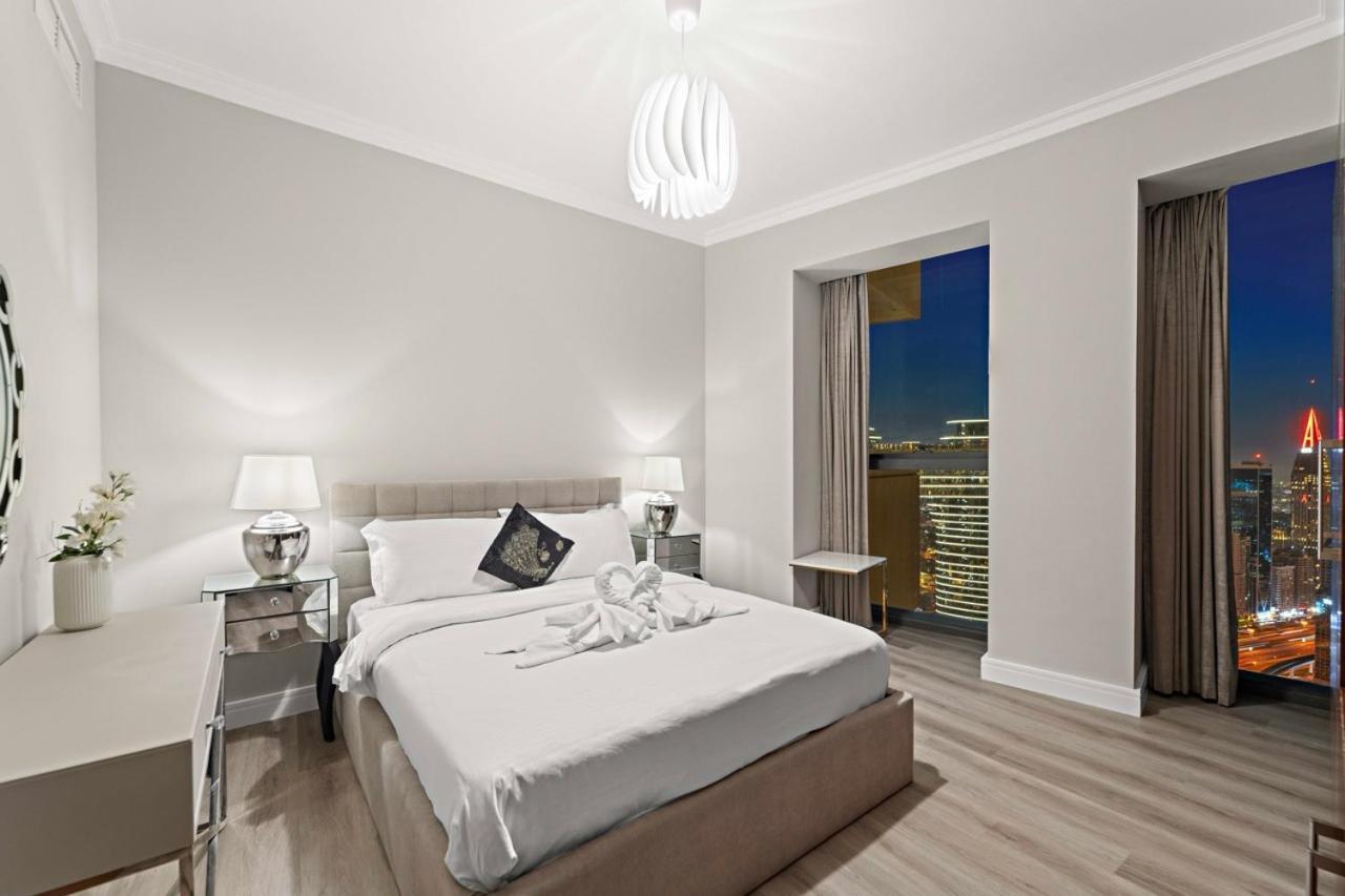 Apartment First Class 3br With Full Burj Khalifa And Fountain View
