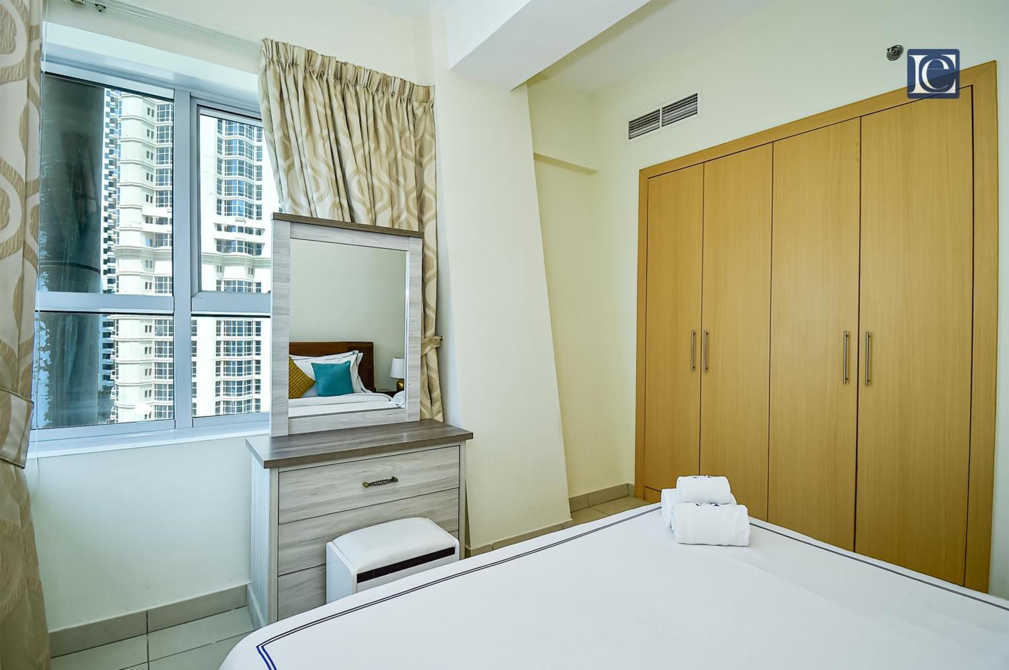Luxury Escapes - Modern 1br Near The Metro In Armada Tower 3 Jlt Apartamento Dubái