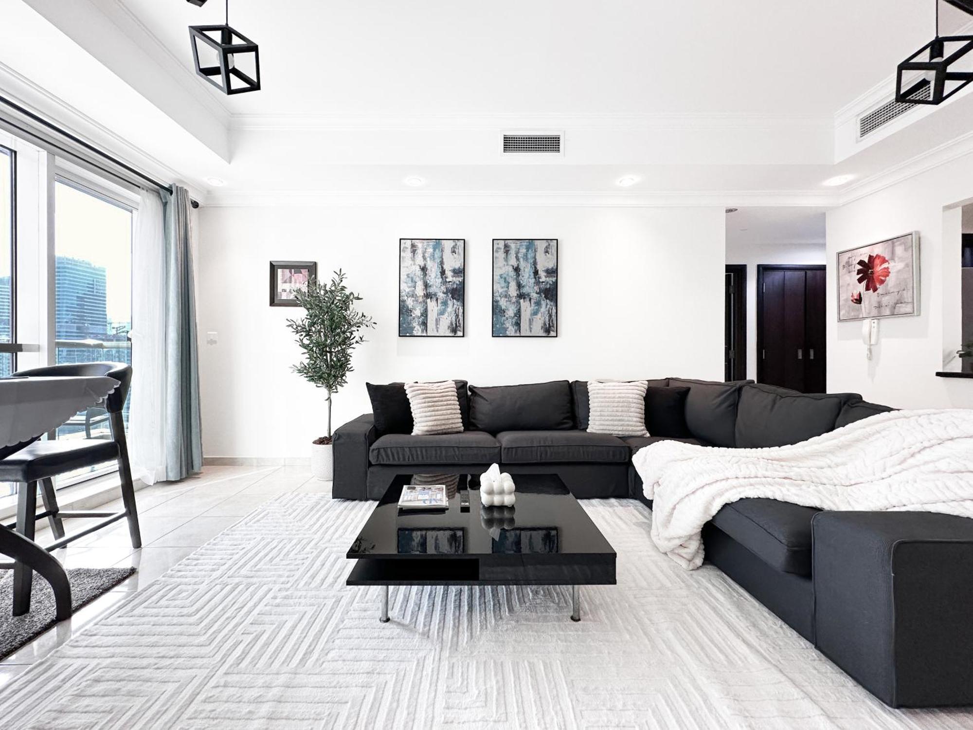 Appartement Trophy 1br Retreat W Balcony, Pool, Gym In Jlt