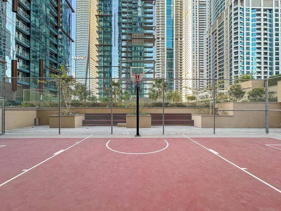 Blissful Marina Haven Dubaï