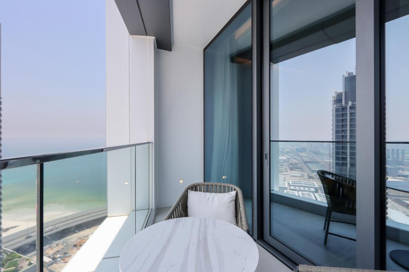 1Bhk With Marina And Partial Sea Views Appartement
