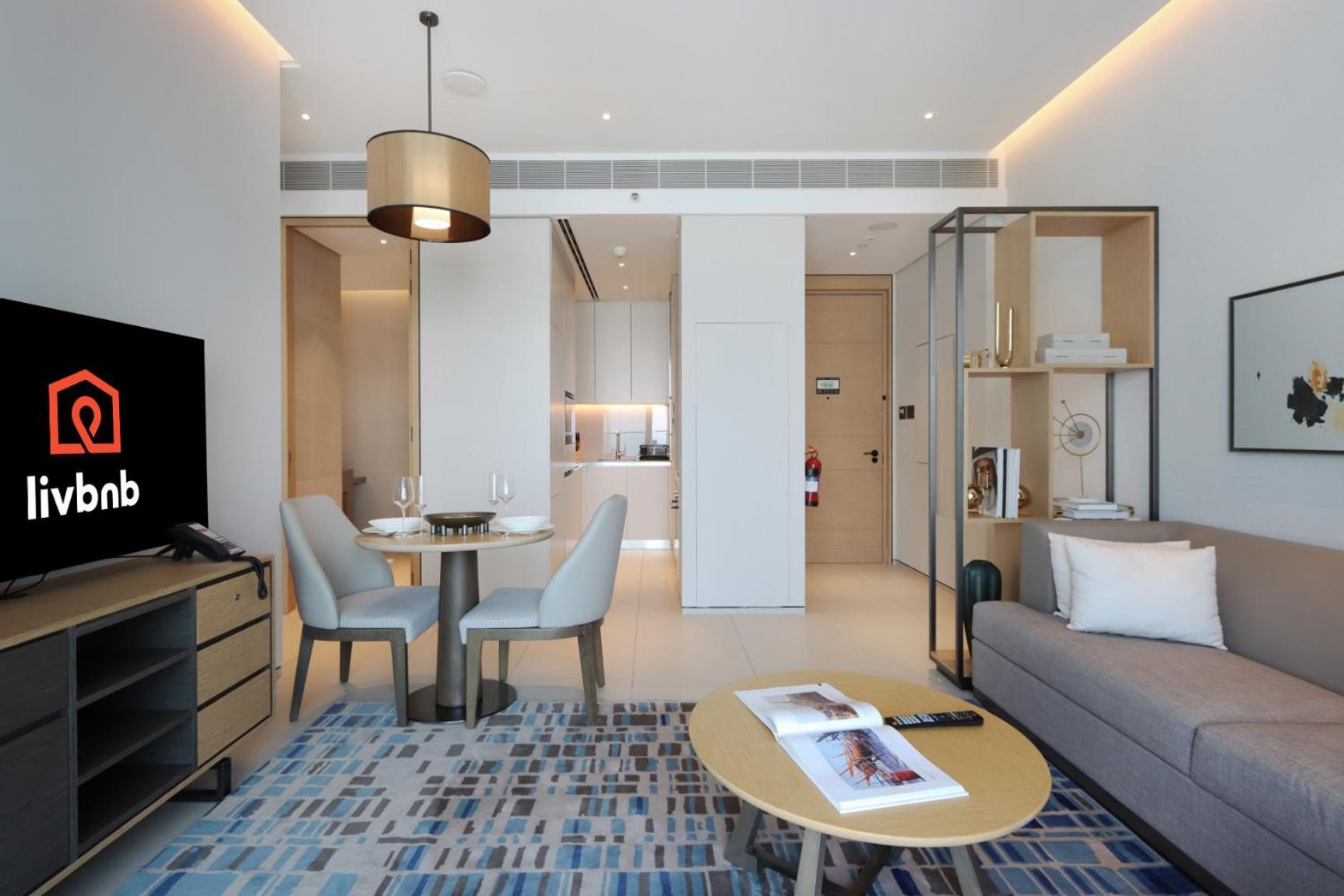 1Bhk With Marina And Partial Sea Views Appartement *