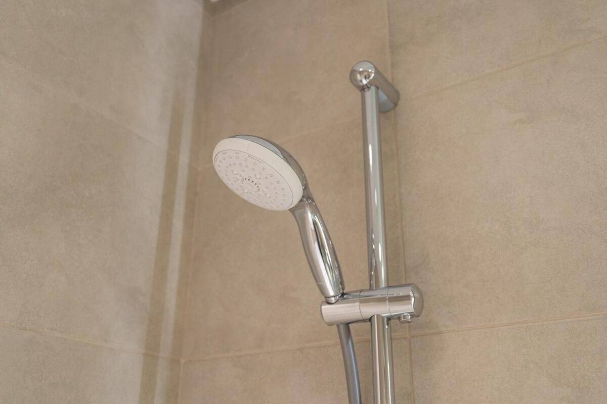 Fantastic 2 Bed That Sleeps 4 * Dubai
