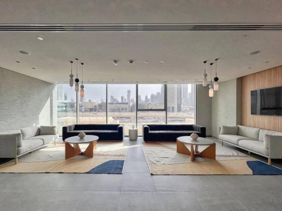 Luxury And Elegant 2br With Burj Khalifa View * Dubái