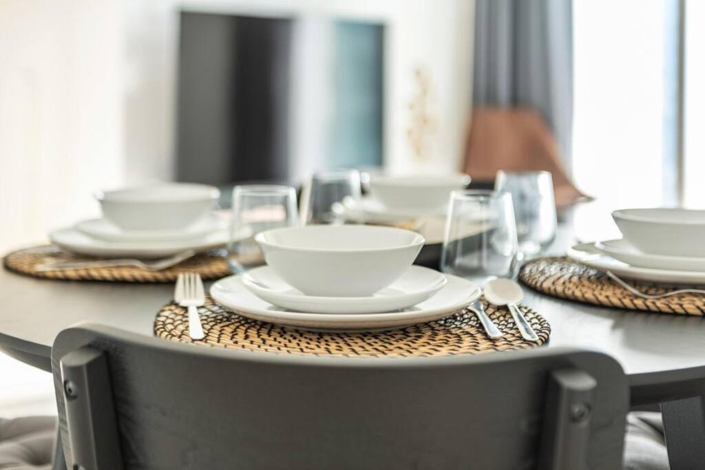 Luxury And Elegant 2br With Burj Khalifa View Apartamento *