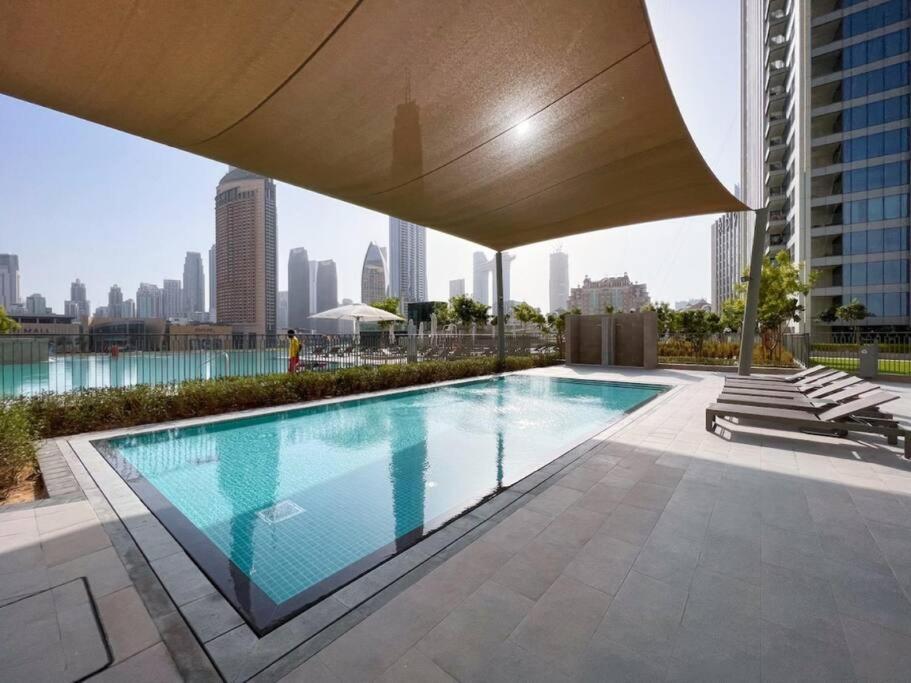 Luxury And Elegant 2br With Burj Khalifa View Apartamento Dubái