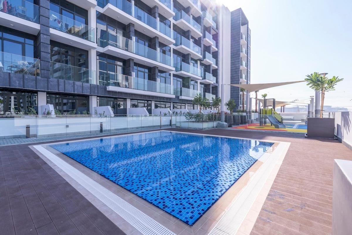 Lovable Studio With Street View At Azizi Riviera In Meydan One