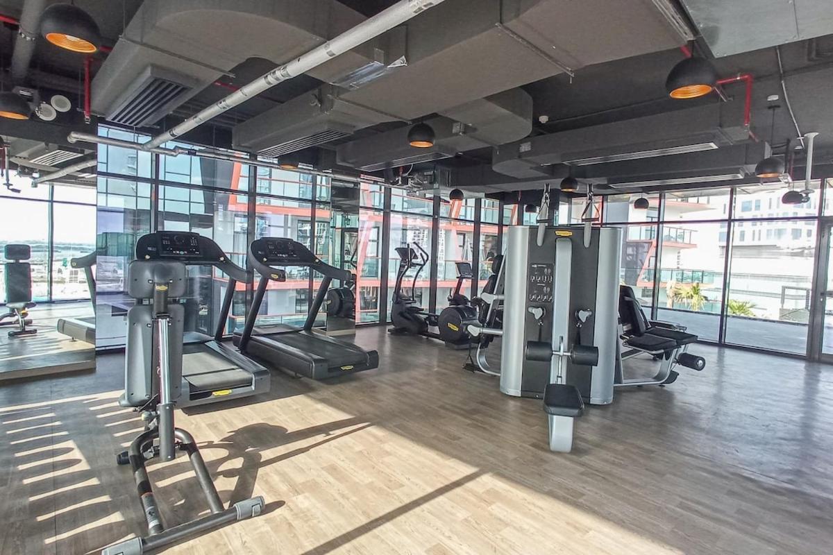 Eye-captivating 1 Bed For 2