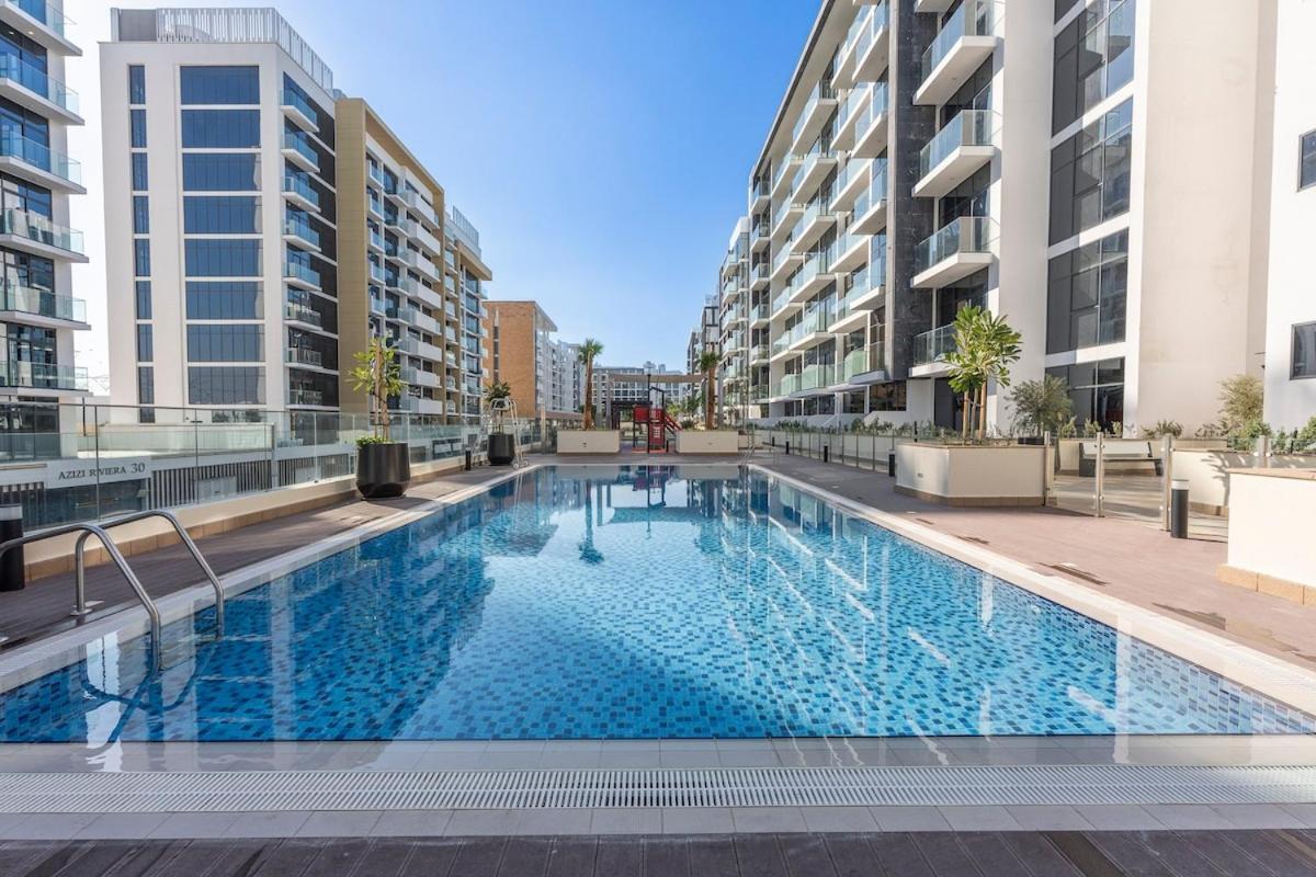 Elegant 1-bedroom Perfect For 4 At Azizi Riviera In Meydan One Dubaï