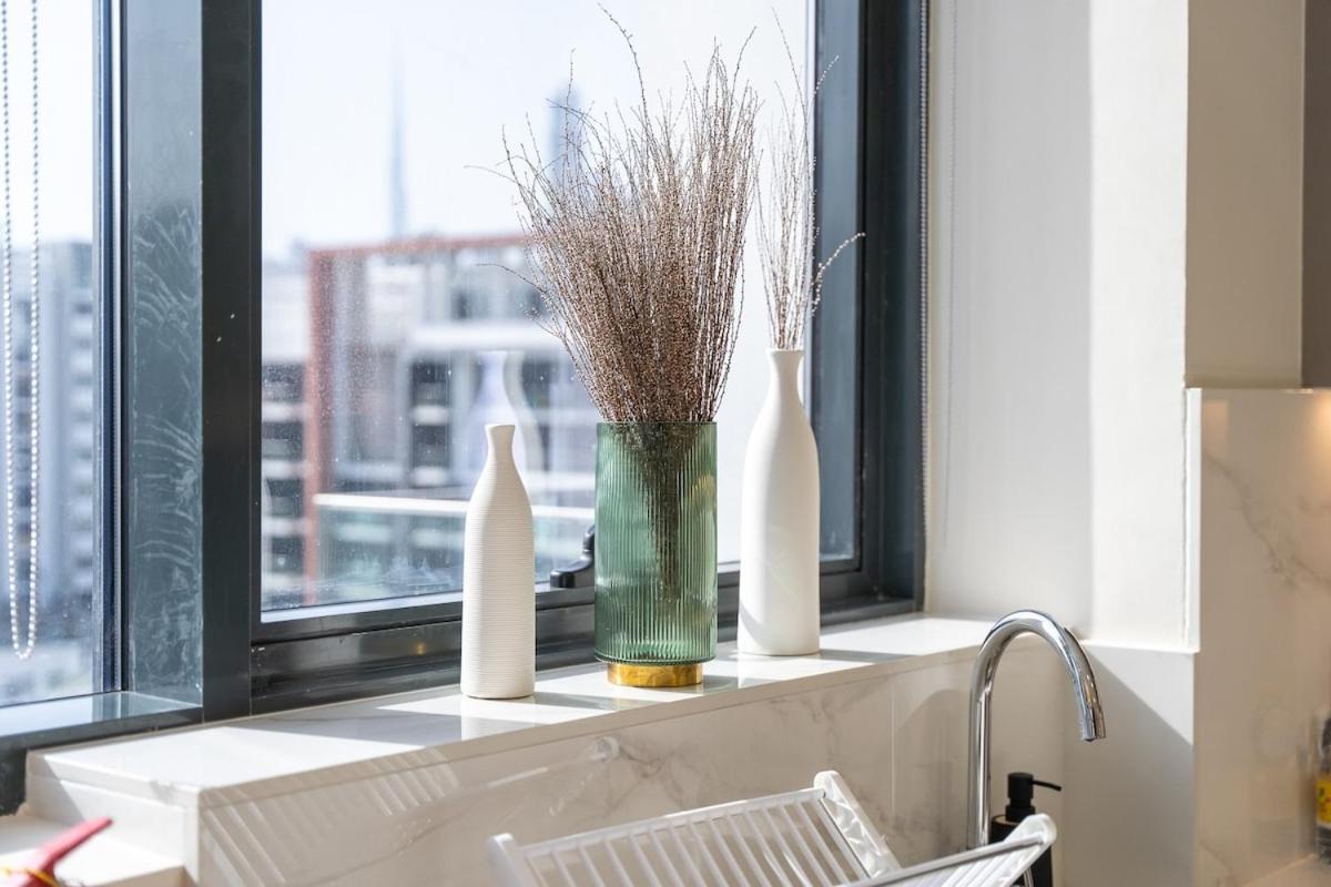 Appartement Elegant 1-bedroom Perfect For 4 At Azizi Riviera In Meydan One *