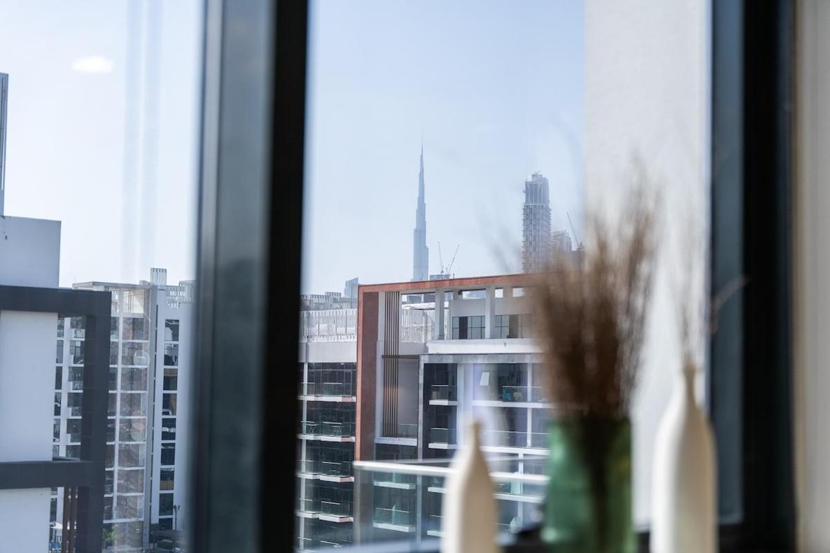 Appartement Elegant 1-bedroom Perfect For 4 At Azizi Riviera In Meydan One Dubaï