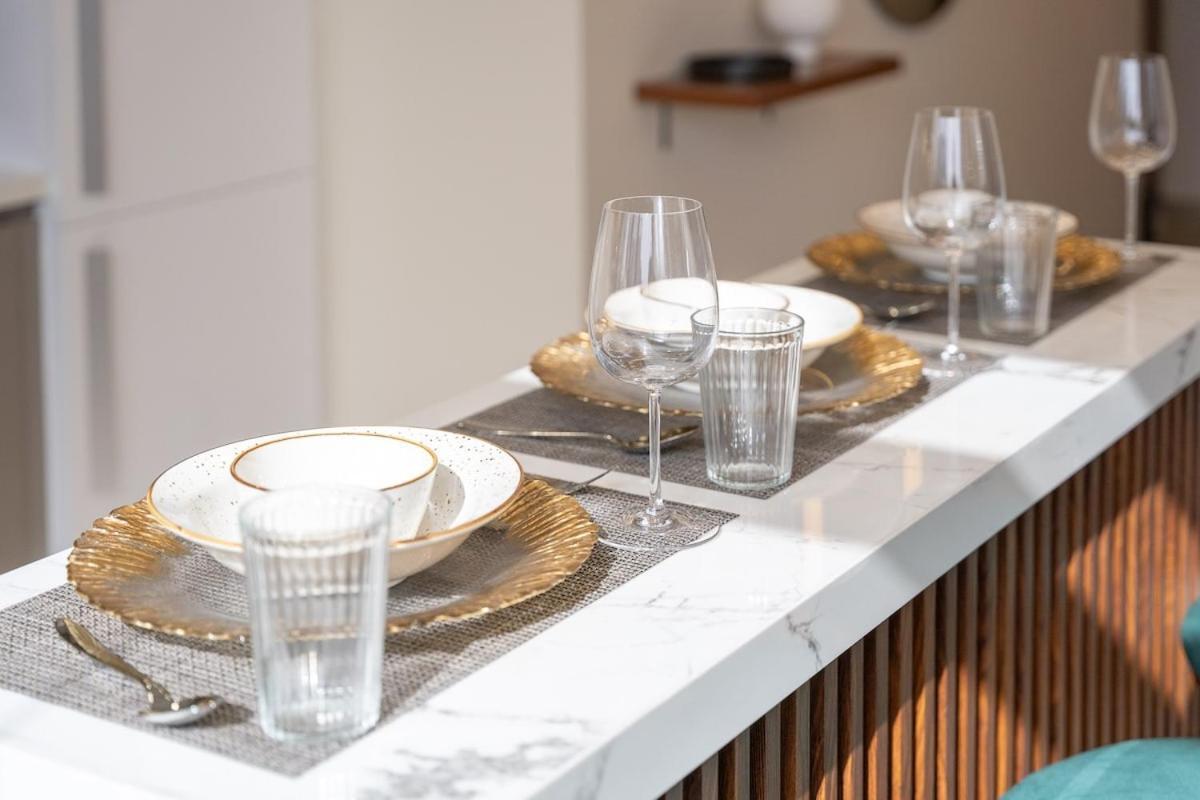 Appartement Elegant 1-bedroom Perfect For 4 At Azizi Riviera In Meydan One