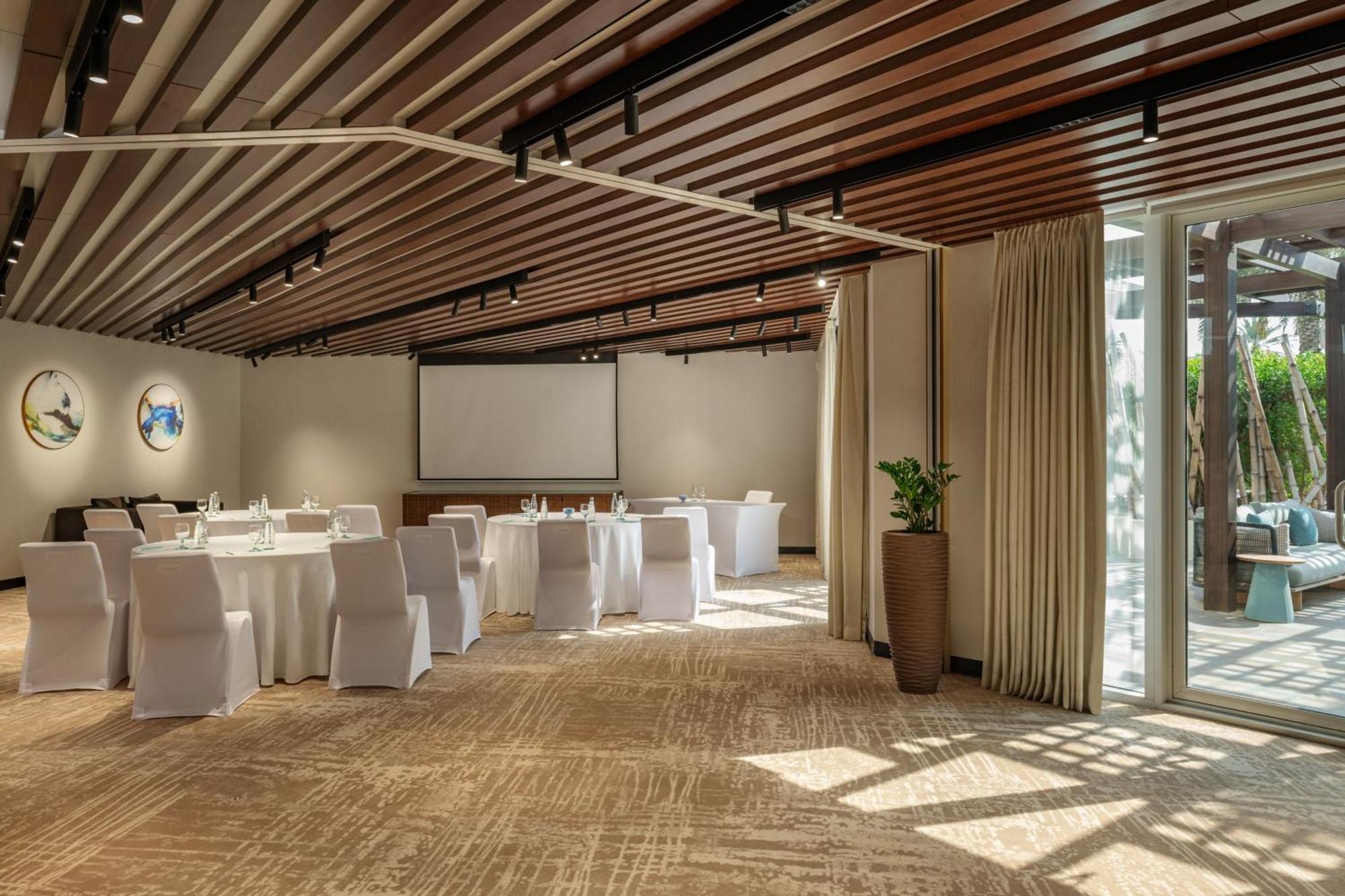 Le Meridien & Conference Centre Dubái