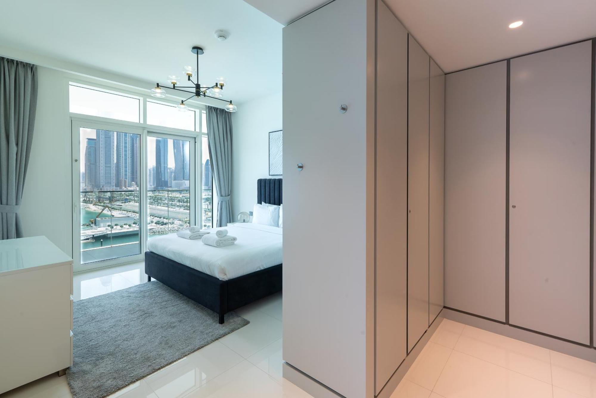 2 Bedroom - & Marina View