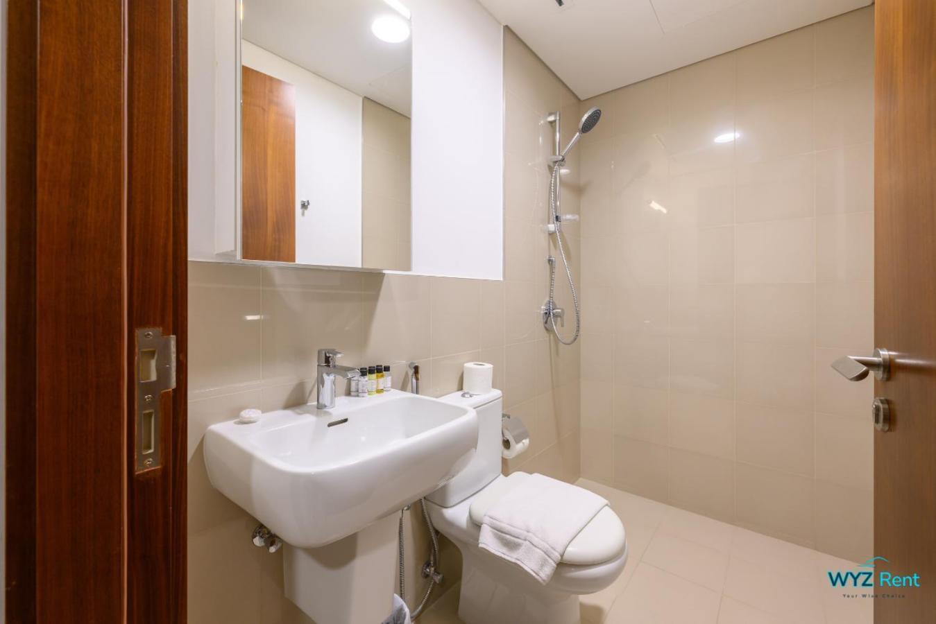 Spectacular 3 & Half Br In Downtown ,burj Khalifa View Appartement *