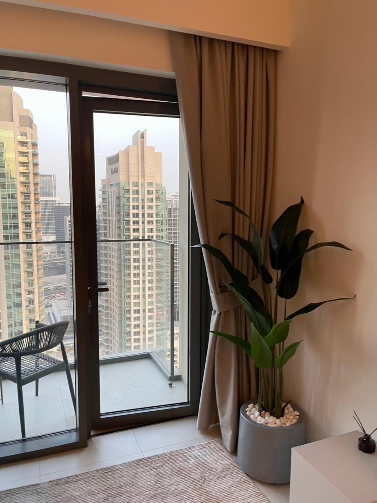 Burj Royale - Luxury